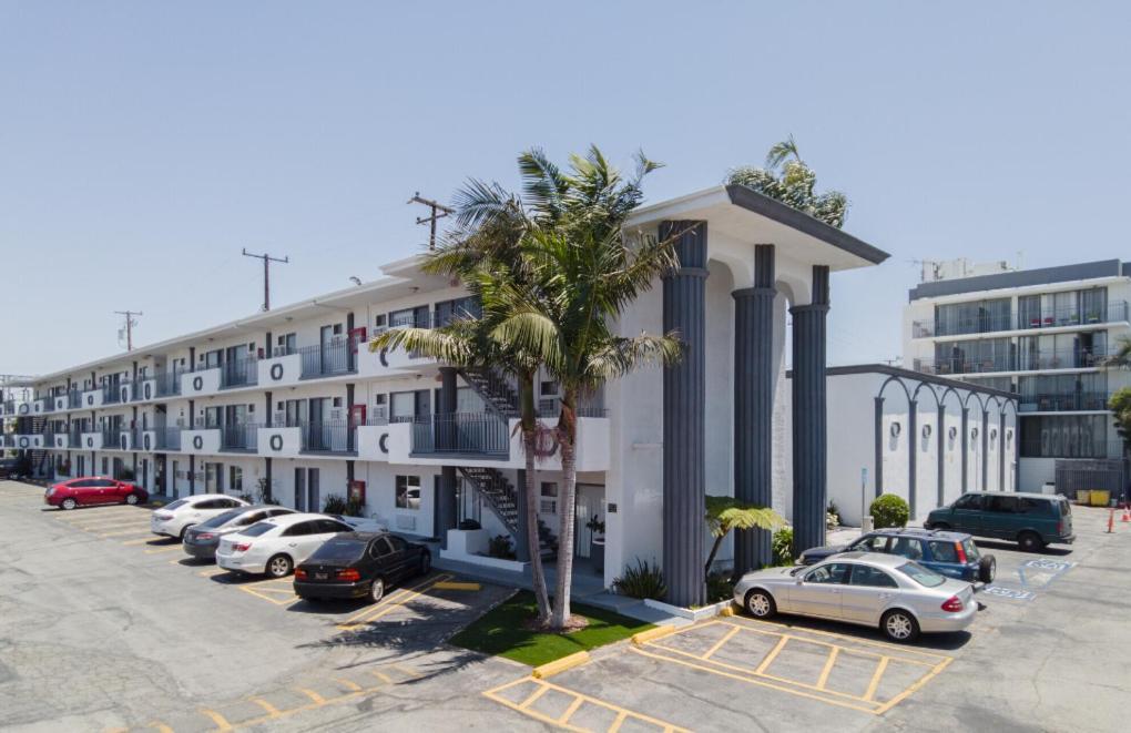 Mc Pacific Inn & Suites Torrance Extérieur photo
